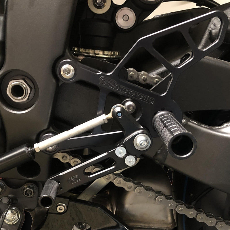 Woodcraft Kawasaki ZX636R Complete Rearset Kit - GP Shift w/ OEM QS