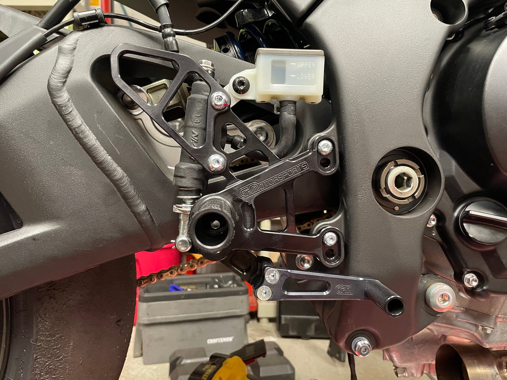 Woodcraft Kawasaki Ninja ZX10 Complete Rearset Kit w/ Pedals - STD/GP Shift