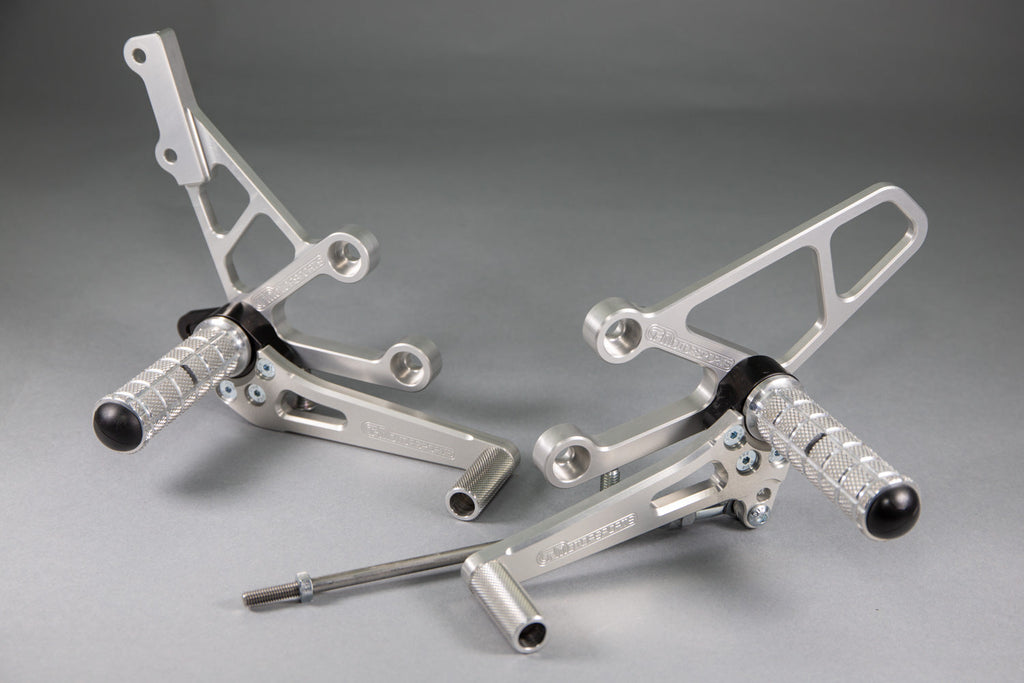 Woodcraft 1996-00 Suzuki GSX-R600/750/, 1999-02 SV650/650S Complete Rearset