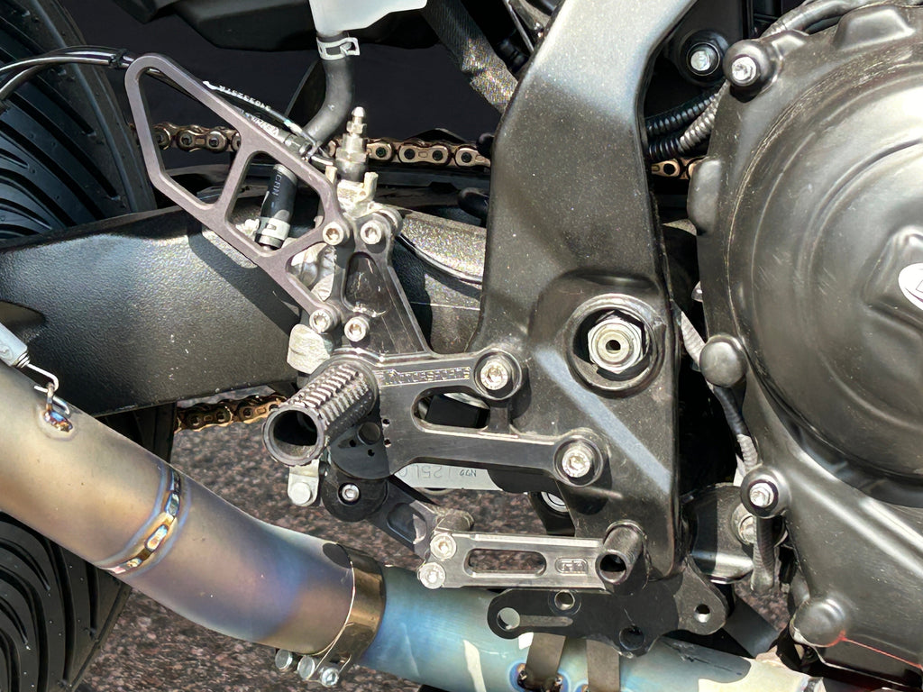 Woodcraft Suzuki GSX8S/R Complete GP Shift Rearset Kit W/Pedals