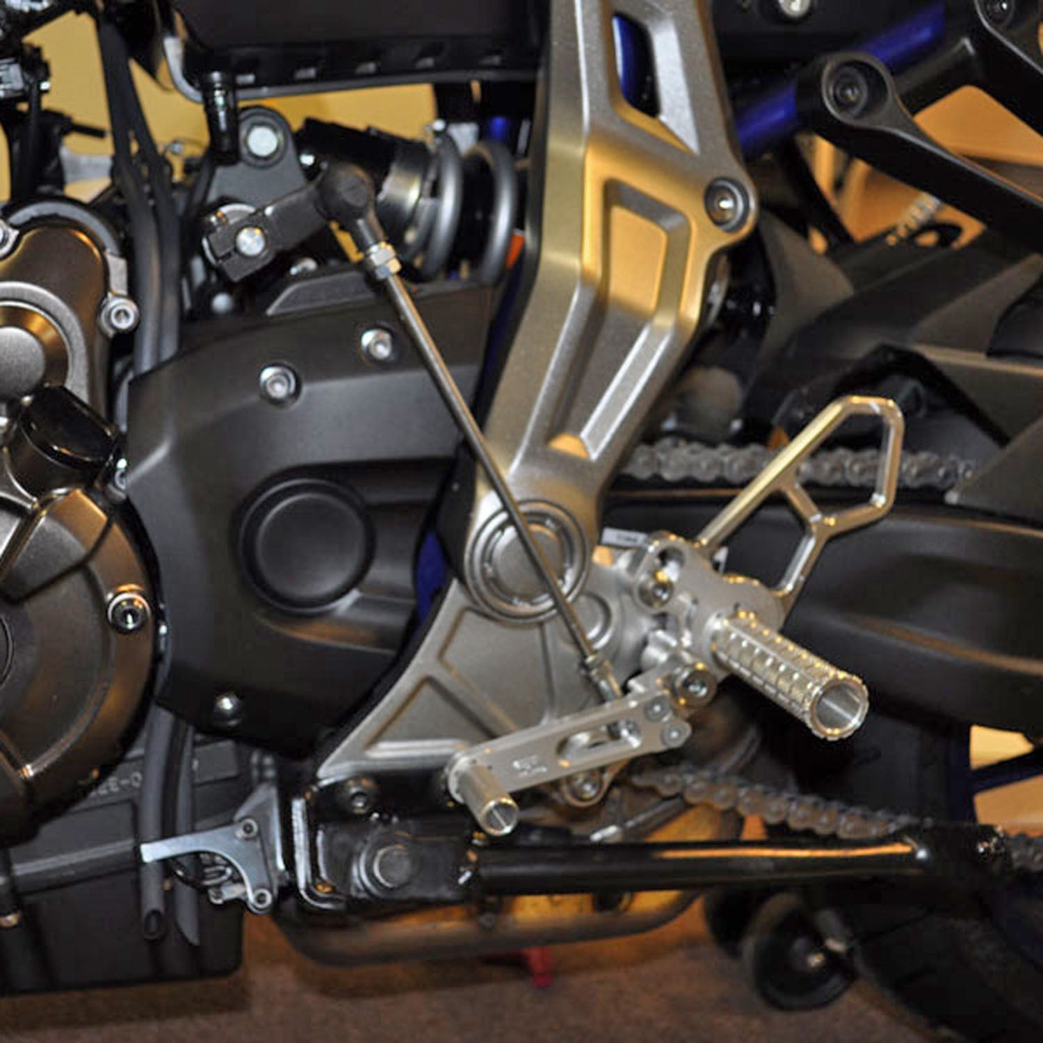 Woodcraft Yamaha FZ07/MT07/XSR700 Rearset - Silver