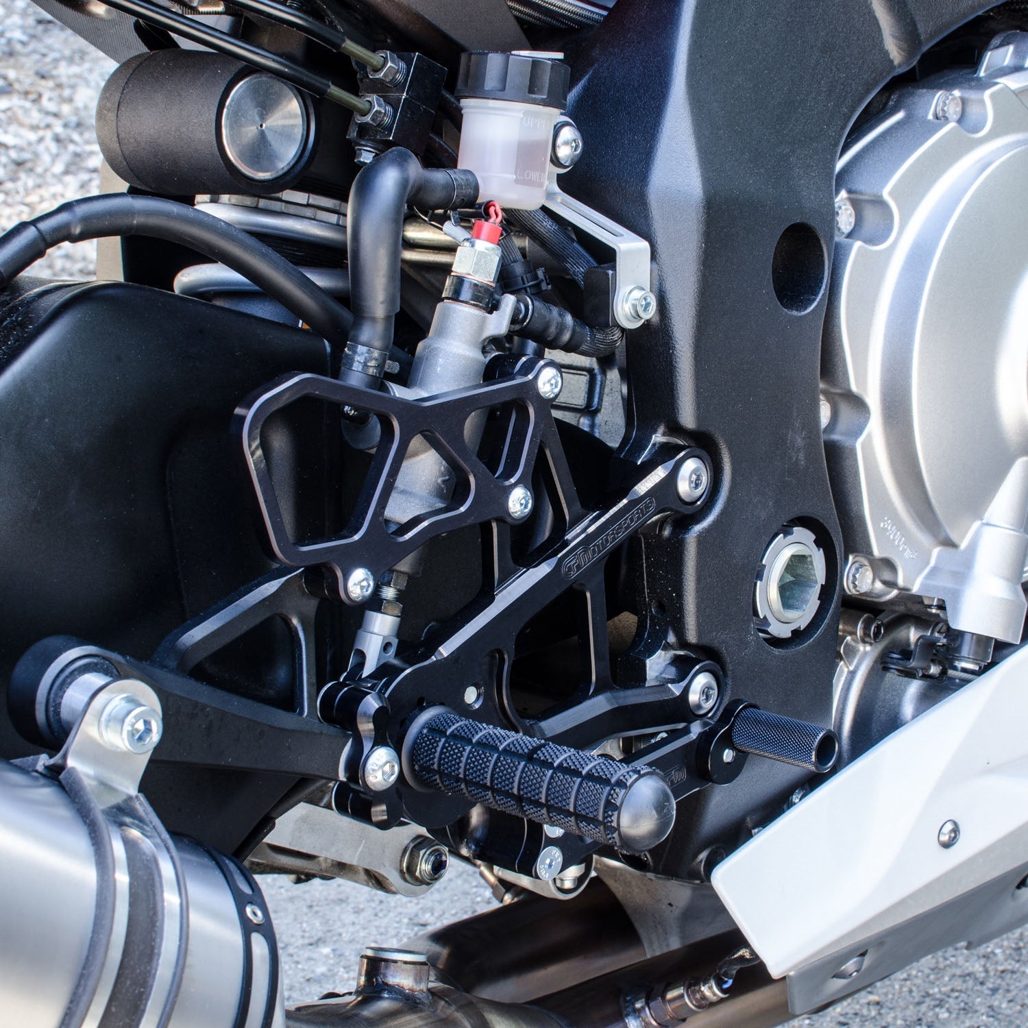 Woodcraft Yamaha R1 Complete Rearset