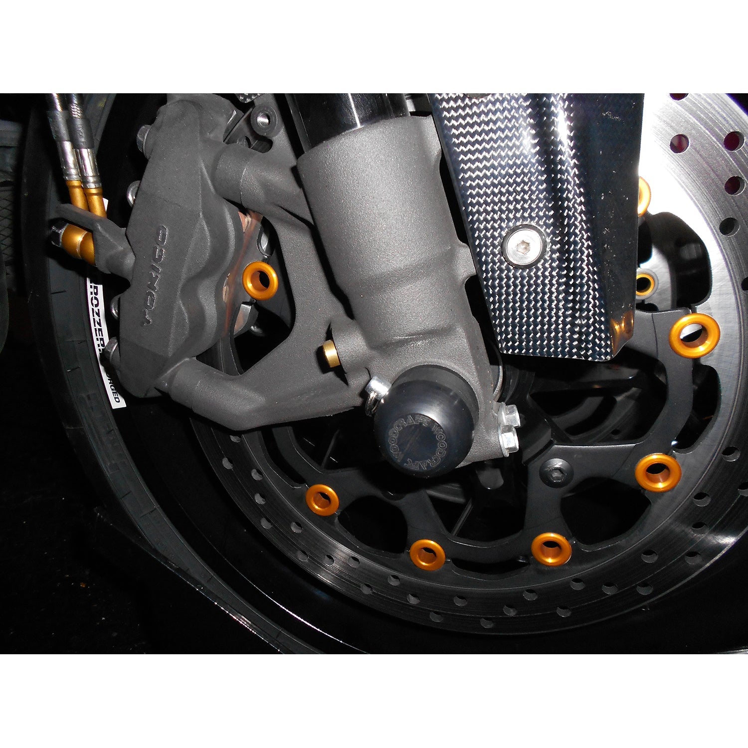 Woodcraft Front Axle Sliders - Suzuki GSX-R600/750 (2006-2010), GSX-R1000 (2005-2011), Hayabusa (2008-2013)