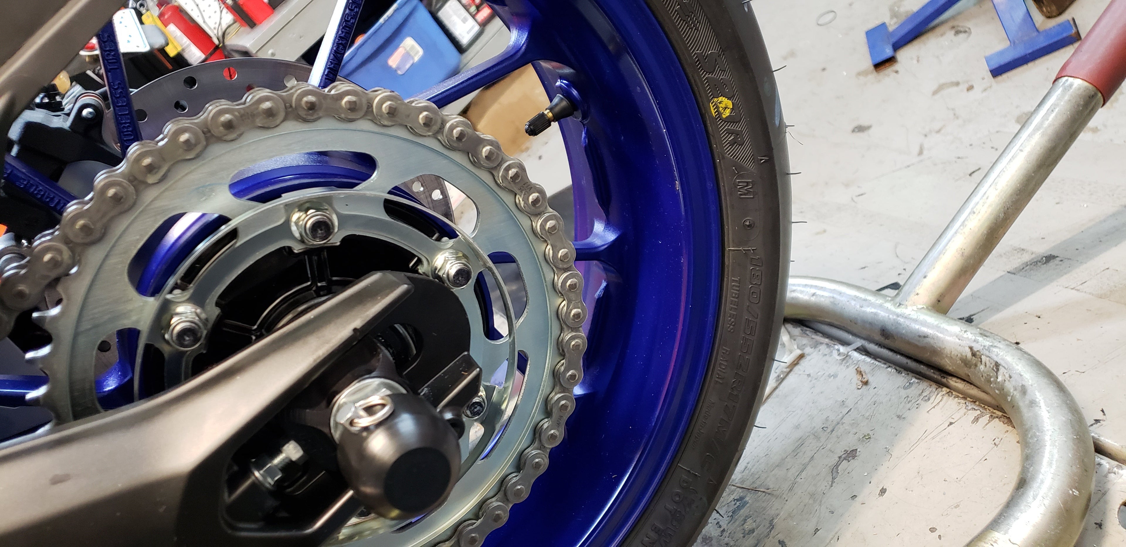 Woodcraft Rear Axle Slider Kit - Yamaha FZ-09 (2014-2018), FJ-09 (2015-2017), XSR900 (2016-2018)