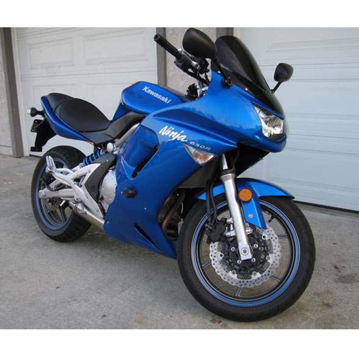 Woodcraft 2006-08 Kawasaki Ninja650 Frame Slider Kit w/ pucks