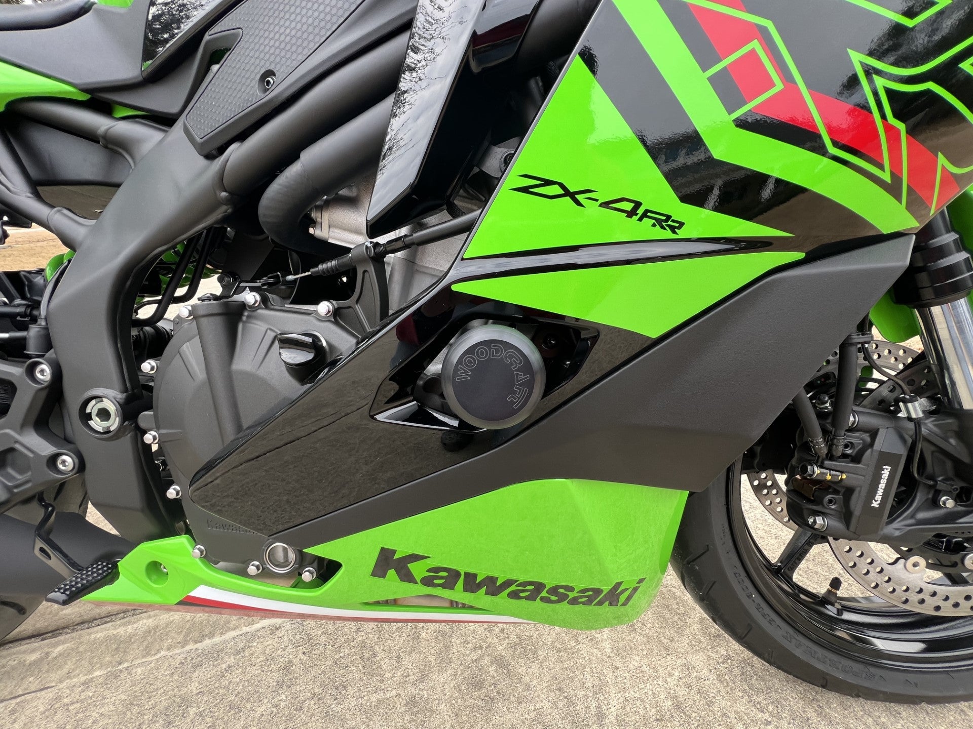 Woodcraft Kawasaki Ninja ZX4RR Frame Slider Kit w/ pucks