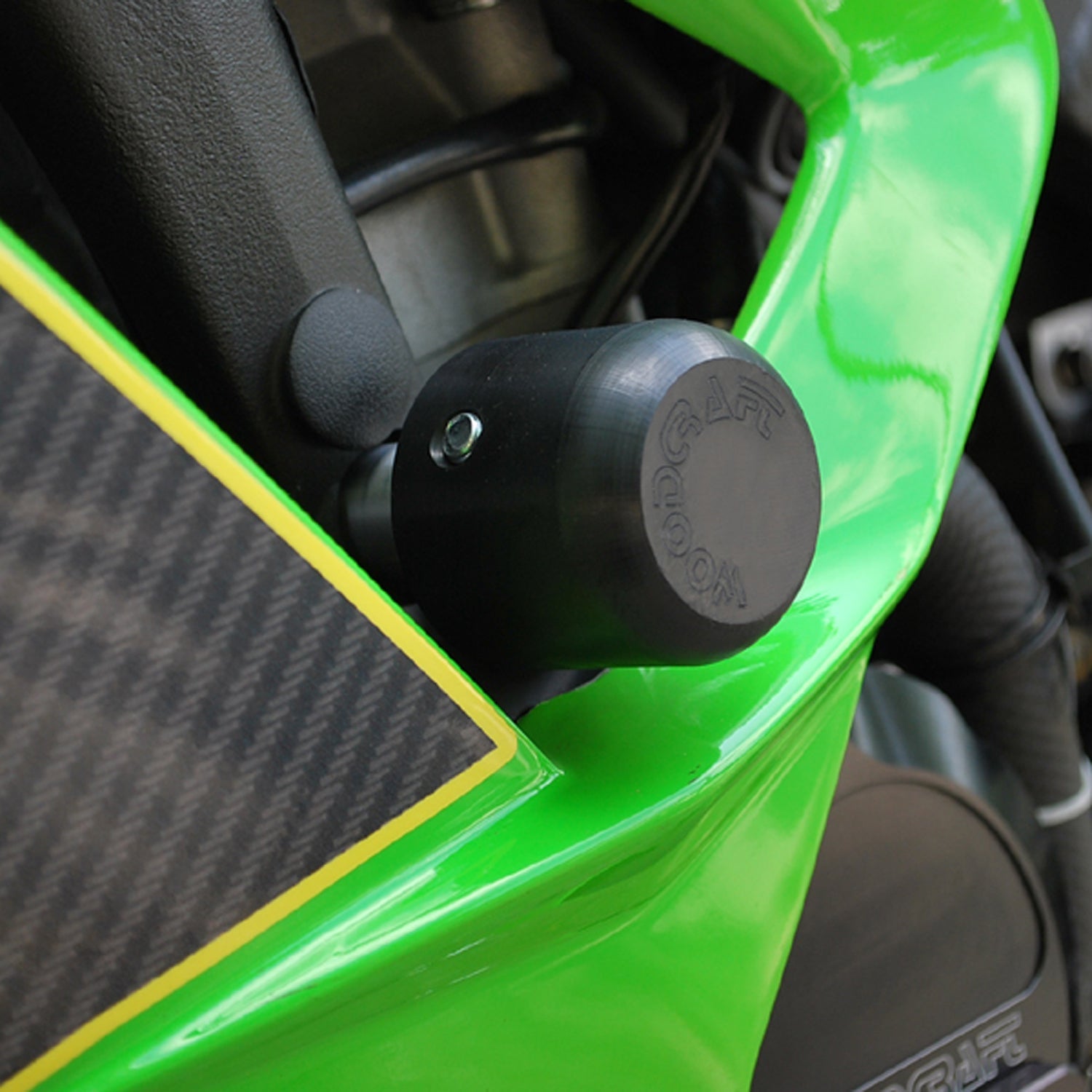 Woodcraft 2013-18 Kawasaki ZX636R Frame Slider Kit with pucks