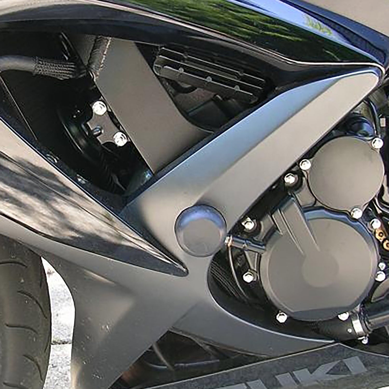 Woodcraft 2008-10 Suzuki GSXR600/750 Frame Slider Kit with pucks