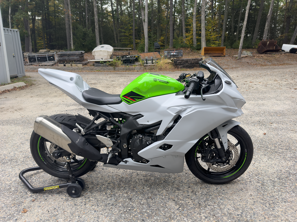 Armour Bodies Kawasaki ZX-4RR Supersport Kit
