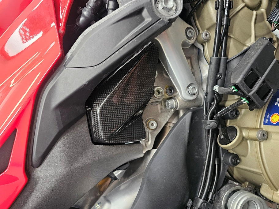 Fullsix Carbon Bulk Head Covers - Upper Set - Ducati Panigale V4