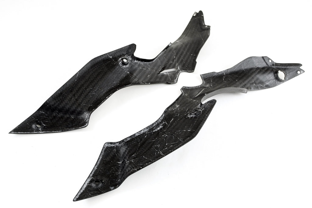 Fullsix Carbon Under Tank Side Panels - Ducati Streetfighter/Streetfighter S