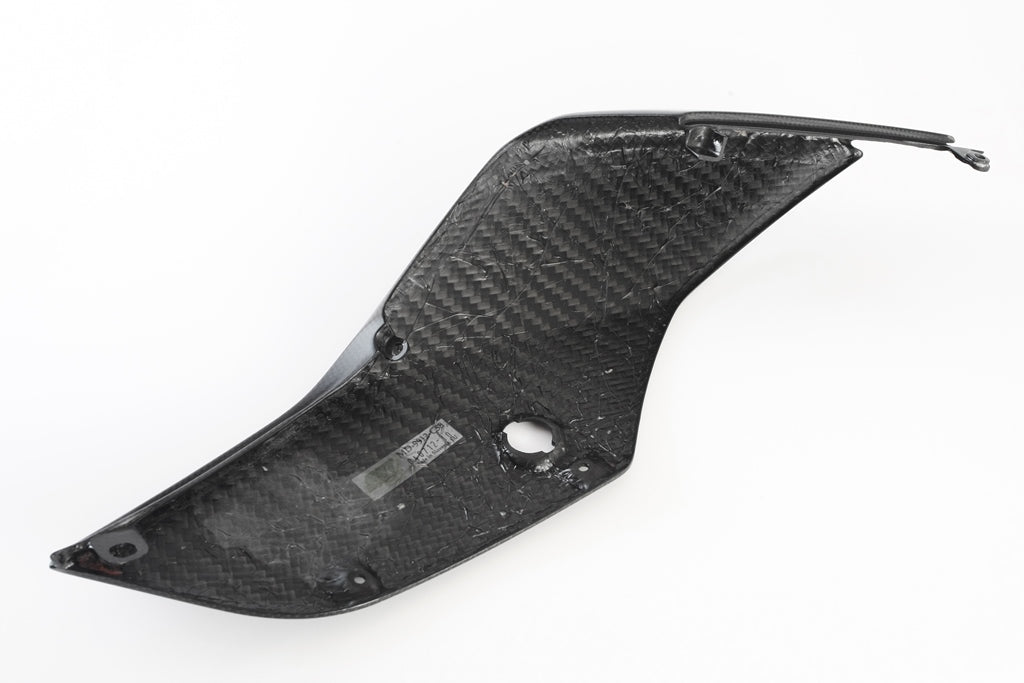 Fullsix Carbon Seat / Tail Strada Right - Ducati Panigale R/Panigale V2