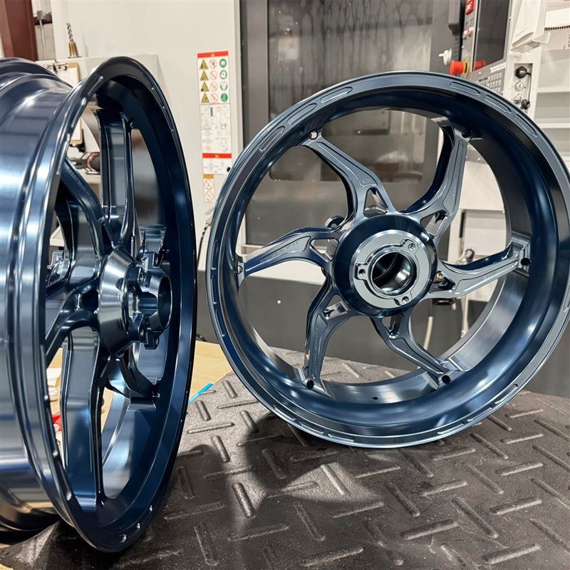Core Moto Apex-6 Forged Wheel - Gun Metal Blue