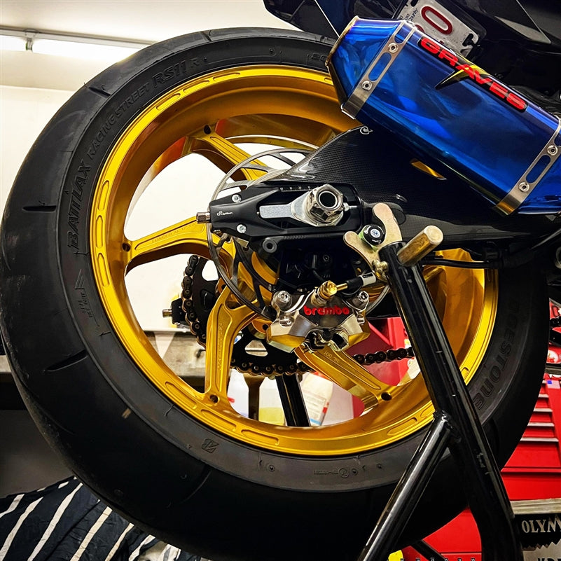 Core Moto Apex-6 Forged Wheel - Gloss Gold